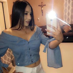 Meet your Posher, Rocio